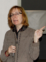 Dr. Elke Schchter