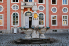 schneckenbrunnenamtsgerichtDSC_2985a150